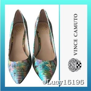 ❤️Vince Camuto Halle Turquoise & Multi Color Faux Textured Heels